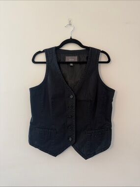 Jacob Black Button-Front Women's Vest
